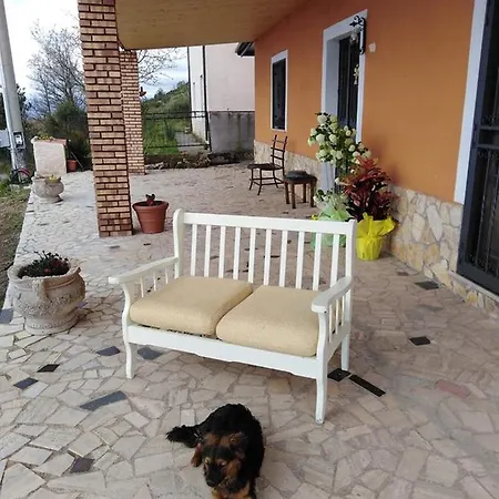Agriturismo La Valle Dei Ciliegi Paola