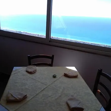 Çiftlik konaklama Agriturismo La Valle Dei Ciliegi *