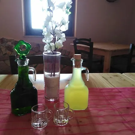 Agriturismo La Valle Dei Ciliegi Çiftlik konaklama